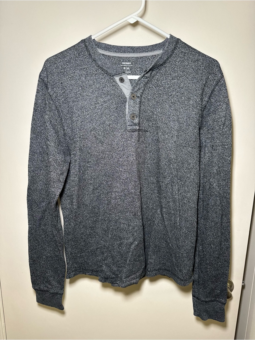 Old Navy Men's Long-Sleeve Henley - Heather Gray